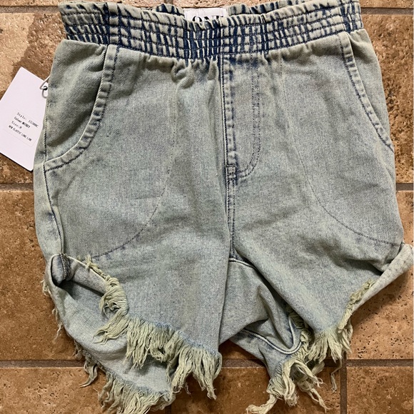NWT one teaspoon elastic long line mickey shorts size 26 - Picture 1 of 5